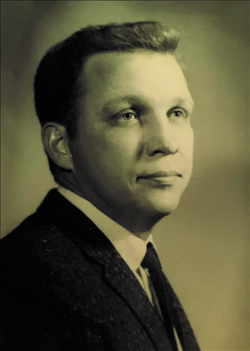 KENNETH HAUGHT